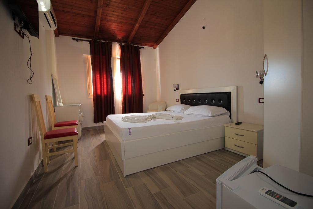 Hotel Keisa Dhërmi Dış mekan fotoğraf