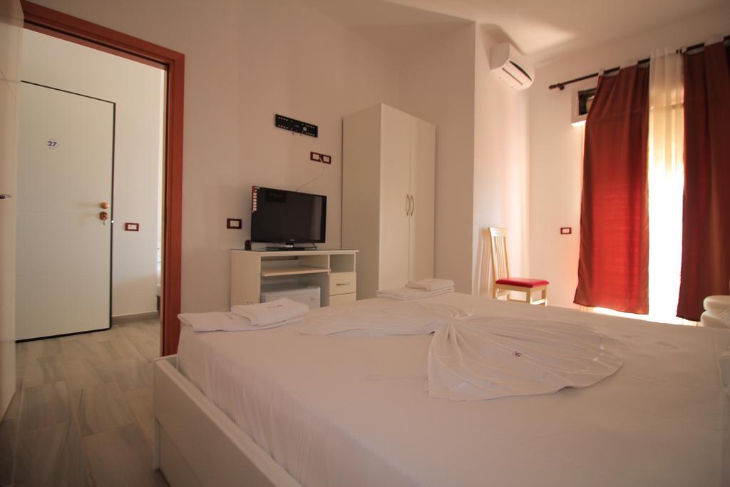 Hotel Keisa Dhërmi Dış mekan fotoğraf
